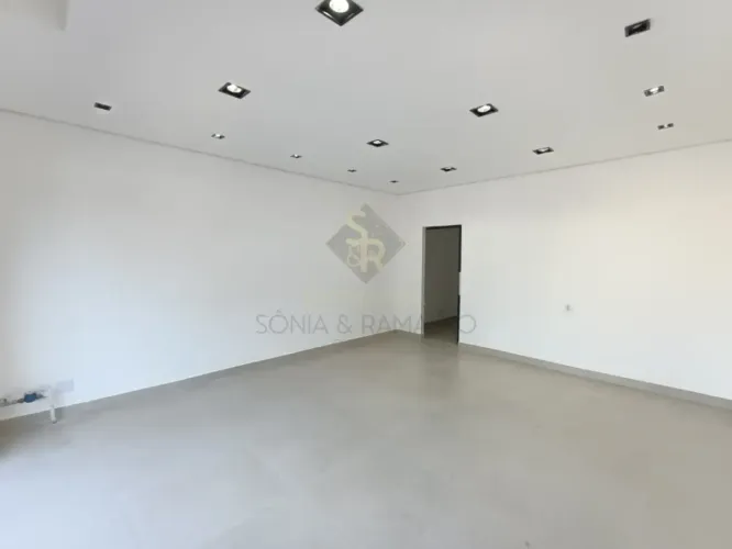 Salão Comercial para Locação com 45,00m² de área útil no Bairro Alto da Boa Vista , em Rib