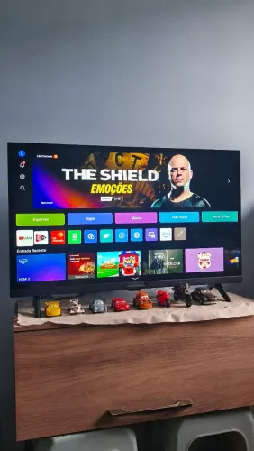 Vende-se TV LG 32 polegadas smart