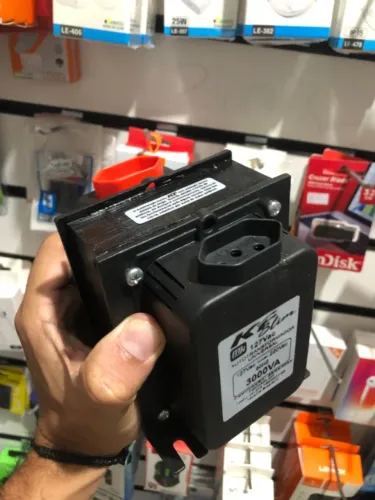 Conversor de voltagem 3000VA - De 220v para 110v - e de 110v para 220v