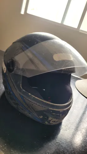 Capacete R8