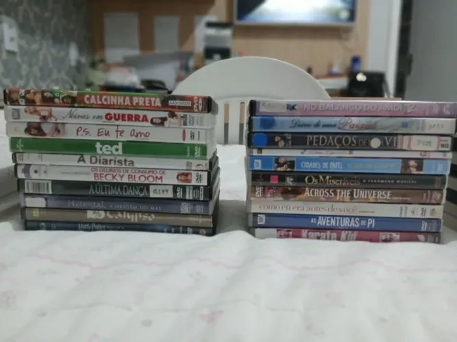 Vendo DVDs usados e em ótimas condições