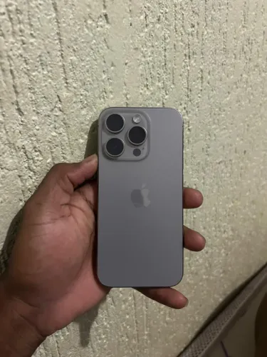 Vendo iPhone 15 pro 128