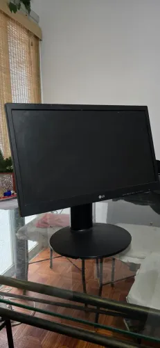 Monitor LG 21 pol