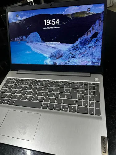 Notebook Lenovo IdeaPad 3 15,6? - SSD 128GB - 4GB RAM - Windows 11