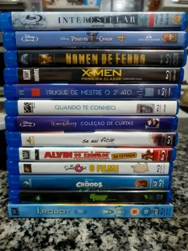 Lote de Filmes em Bluray Originais com 12 filmes mais extra