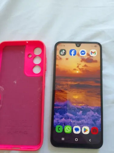 Estou vendendo celular Samsung A16 128 GB faço troca em outro celular com volta *
