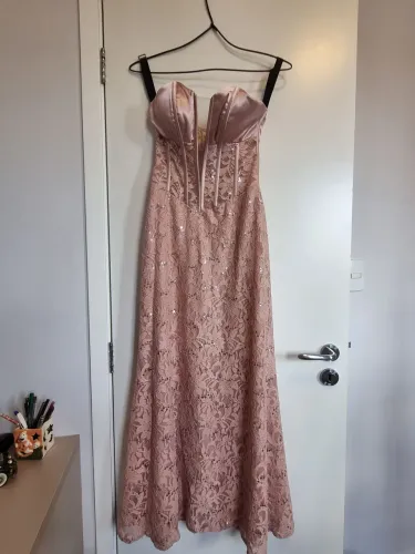 Lindo Vestido de festa.