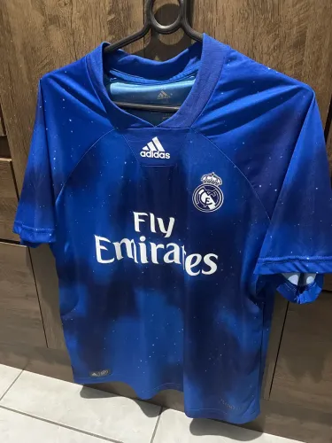 Camisa Real Madrid 2019 - M