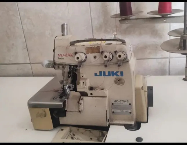 Máquina de overlok
