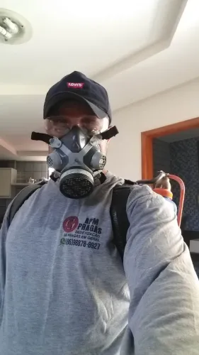 Trabalhamos com dedetização em geral