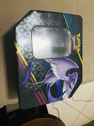 Coleção de cartas Pokémon + latinha original Palkia