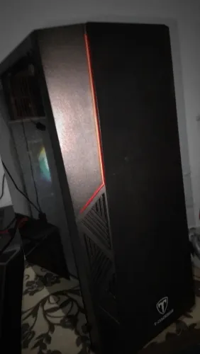 PC GAMER DE ENTRADA