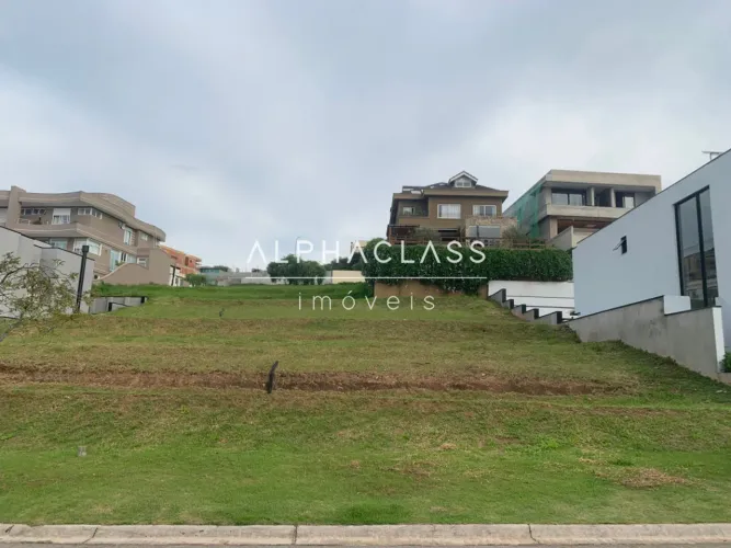 Excelente Terreno para VENDA em Condomínio Fechado - Alphaville/Tamboré