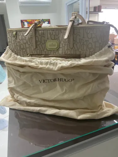 Bolsa Victor Hugo