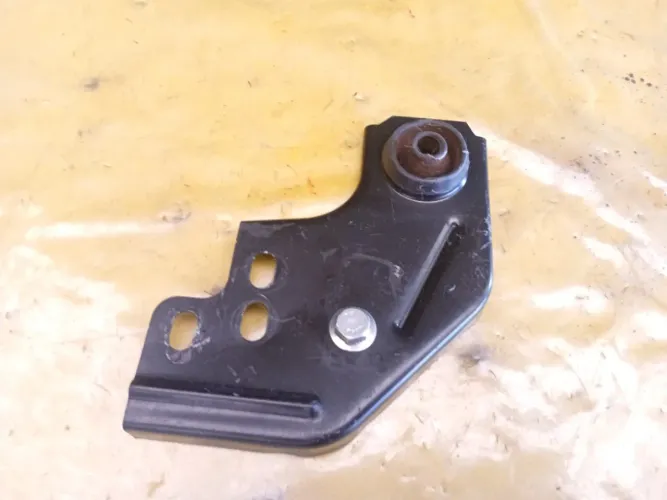 Suporte Inferior Esquerdo Radiador Fastback 1.0 T 2023 2024