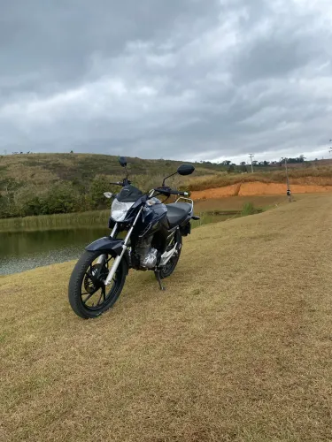 Moto CG160 2024 cinza