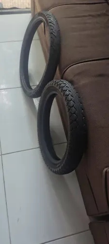 Pneus de moto biz 125 com câmera
