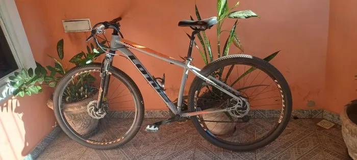 Vendo ou troco por vídeo game, Bike aro 29 LOTUS