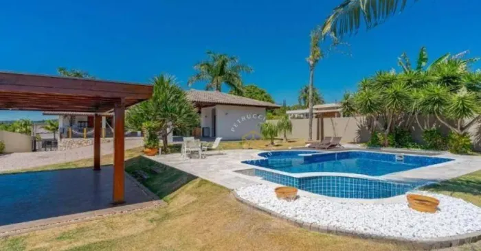 Chácara com 3 dormitórios à venda, 1000 m² por R$ 2.350.000,00 - Residencial Recanto dos C
