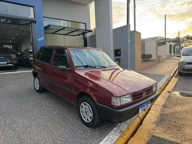 Fiat Uno Mille 1.0 Electronic 4P 1995