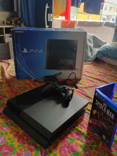 Playstation 4 semi novo sony