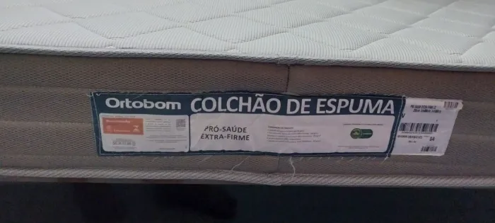 Colchão e cama