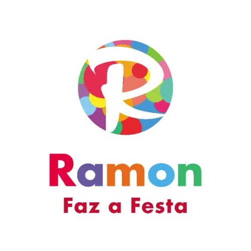 Atendente no setor de Balões e Personalizados