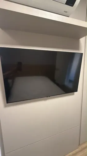 TV Samsung Smart - 43 polegadas- UHD - 4k -Alexa