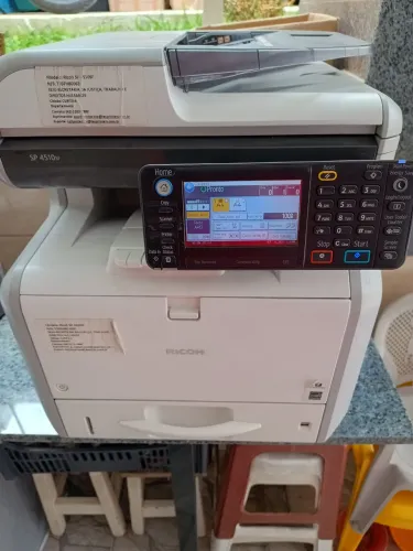 Vendo impressora Ricoh SP 4510sf Multifuncional A4 de Mesa, funcionando. Leia.