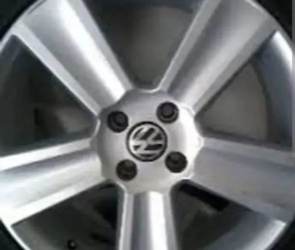 rodas 205-40R17 da Saveiro Cross