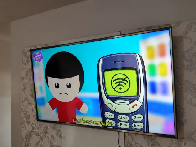 TV 50 POL. Smart Wi-Fi 4k LG. Bluetooth