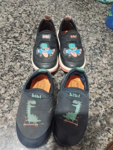 Tenis infantil Bibi (10 reais cada )