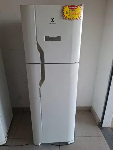 Vendo geladeira 