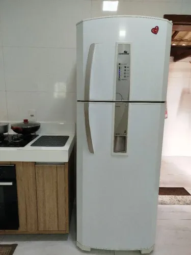 Geladeira Continental Branca 470L