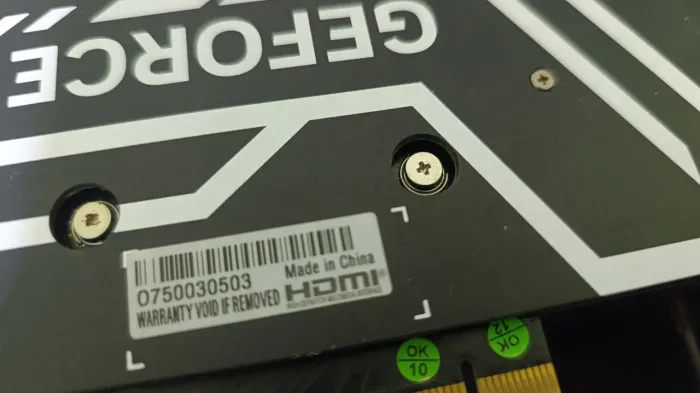 Placas com defeito Com Problema , uma galaxy 4060 e uma 1660 Asus