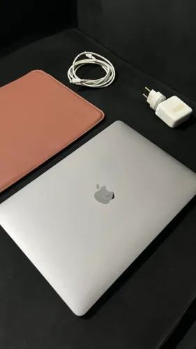 Oportunidade MacBook Pro 13? - 500GB com capinha e carregador original! 