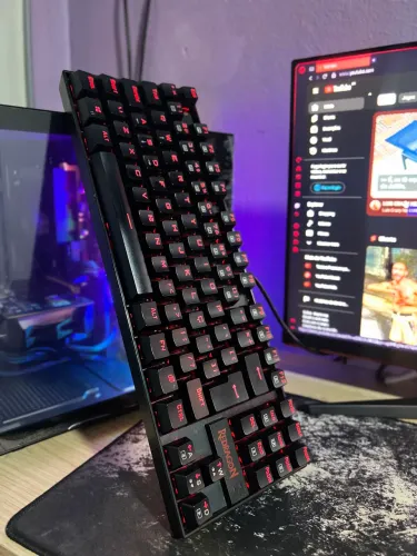 Teclado Mecânico Gamer Redragon Kumara K552 LED Vermelho Switch Outemu Blue.