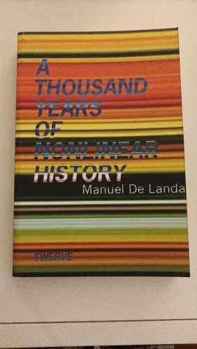 Livro mil anos de história não linear