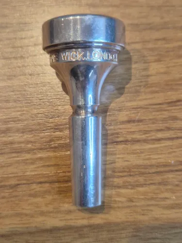 Bocal Flugelhorn Denis Wick 4FL