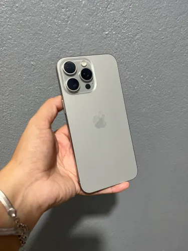 iPhone 15 Pro Max Zero