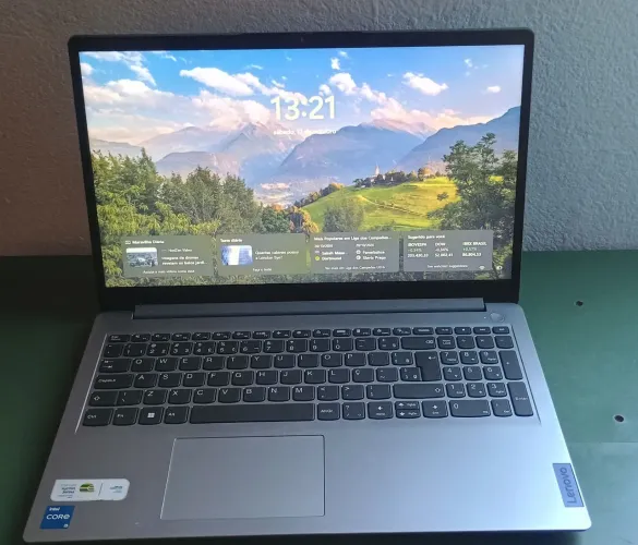 Notebook Lenovo IdeaPad 1 i5 12ª Geração, 8GB RAM, SSD 512GB