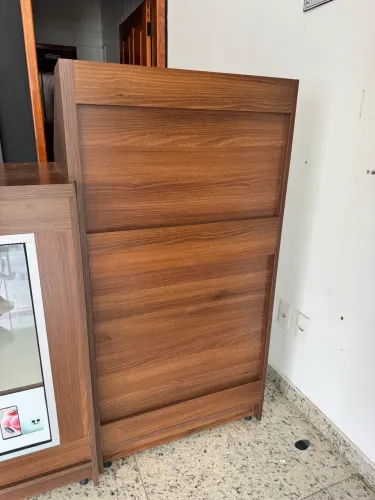2 balcões + 4 painéis canaletados novos!