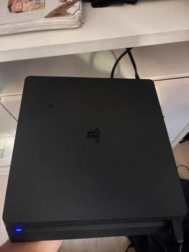 PS4 SLIM 500GB