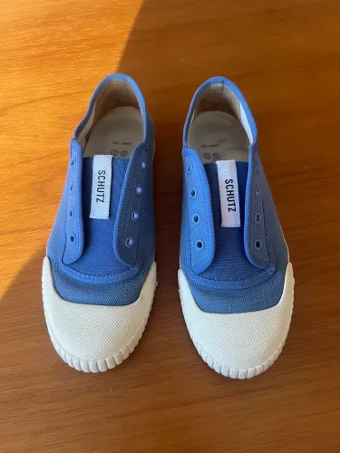 Tênis SCHUTZ azul tamanho 36, ótimo estado 