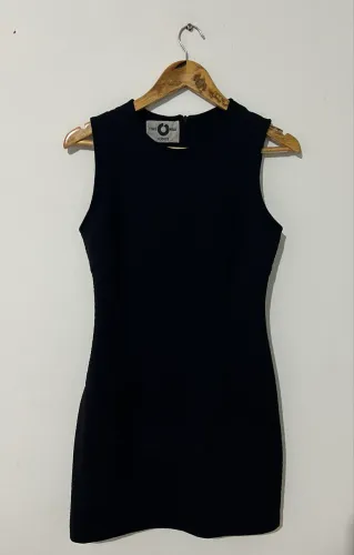 Vestido Tubinho Preto IODICE