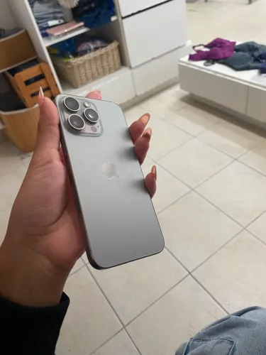 iPhone 15 pro max 256gb