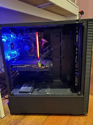 Pc Gamer | gtx 1060 e i3 8100