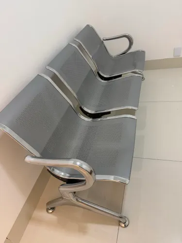 Conjunto de 2 Cadeiras longarina 3 lugares cada 