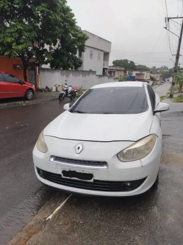 Renault Fluence Sed. Dynamique 2.0 16V Flex Aut. 2013