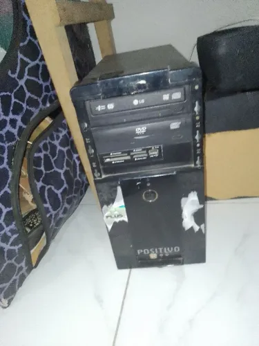 Computador parado funciona 